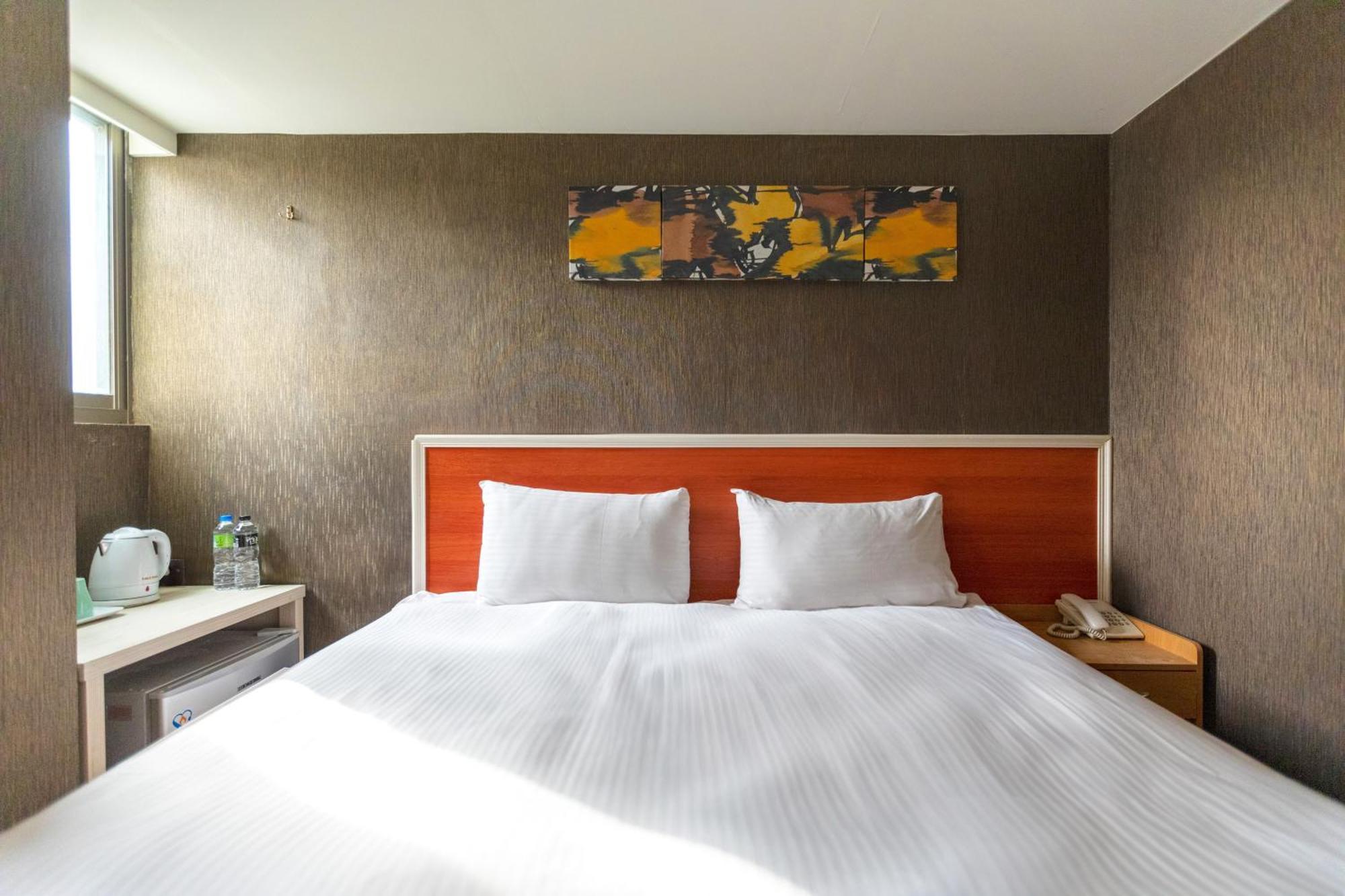 E Lim Hotel Zhongli Εξωτερικό φωτογραφία